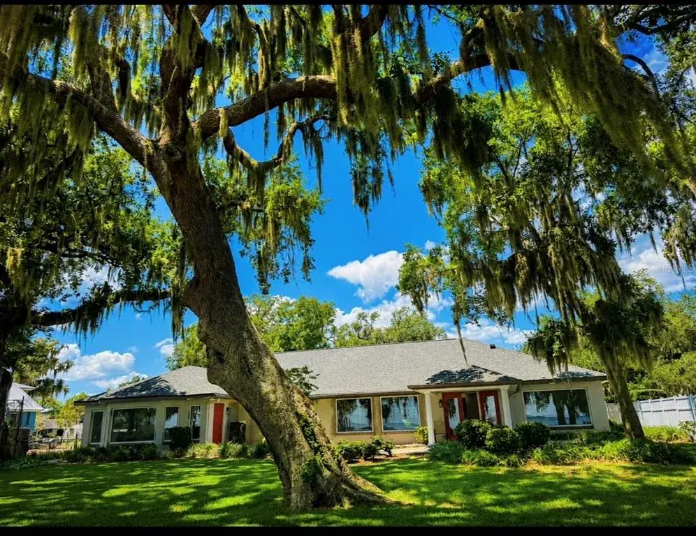 Property for sale at 1341 W LAKESHORE DRIVE, CLERMONT, FL, 34711