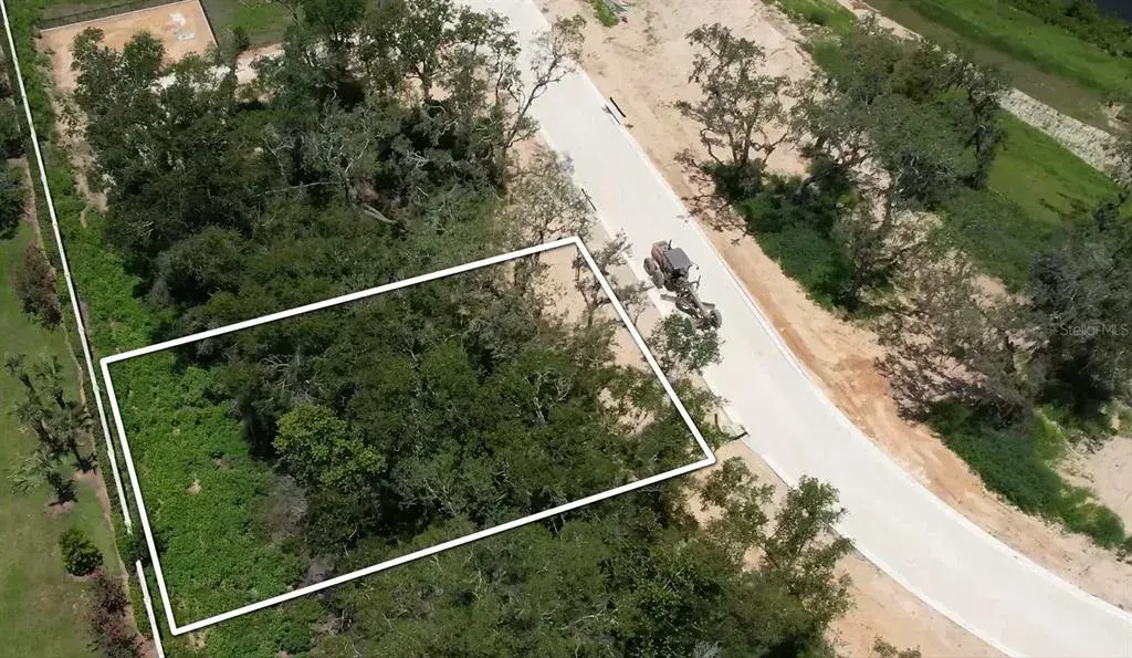 Property for sale at 146 TRANQUIL MIRROR LAKE COURT Lot 19, CLERMONT, FL, 34711