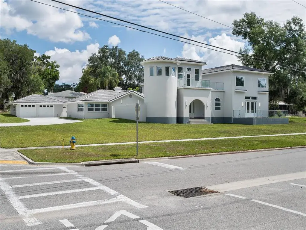 Property for sale at 1190 W LAKESHORE DRIVE, CLERMONT, FL, 34711