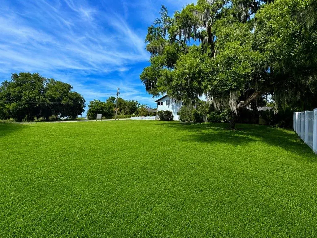 Property for sale at LAKE AVE, CLERMONT, FL, 34711