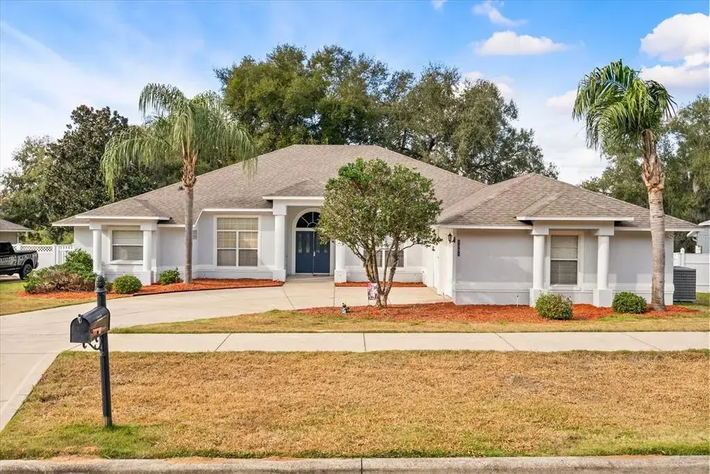 Welcome to 1331 Briarhaven Ln