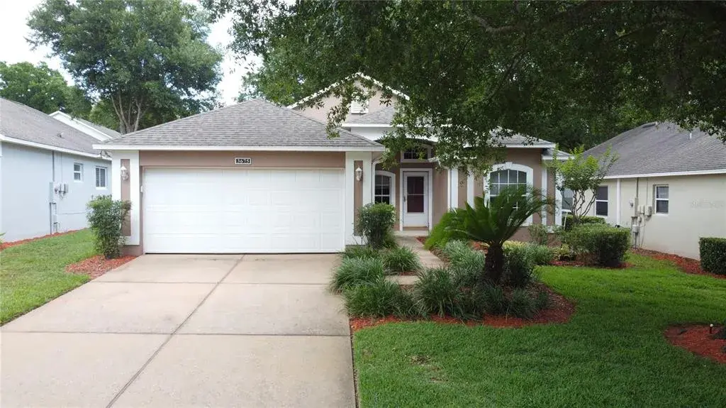 Welcome Home! 3675 Eversholt St