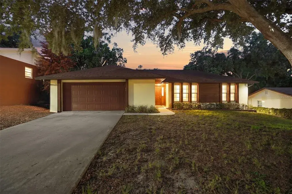 210 N Disston Avenue, Clermont, FL, 34711