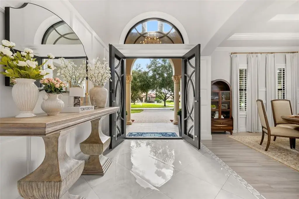 Impressive entrance