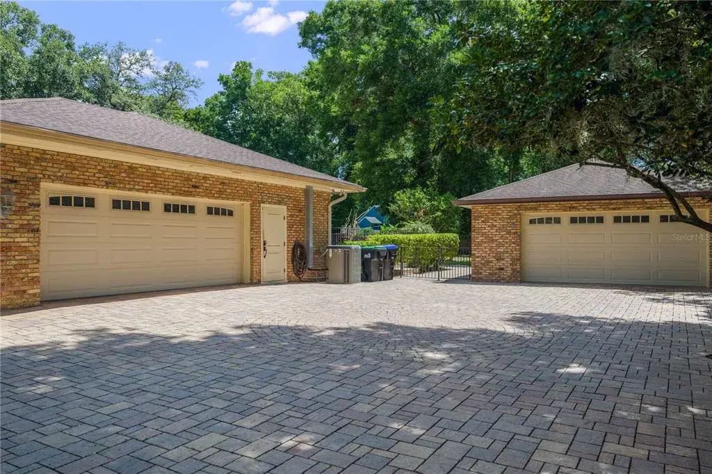 Property for sale at 2009 WOODY DRIVE, WINDERMERE, FL, 34786