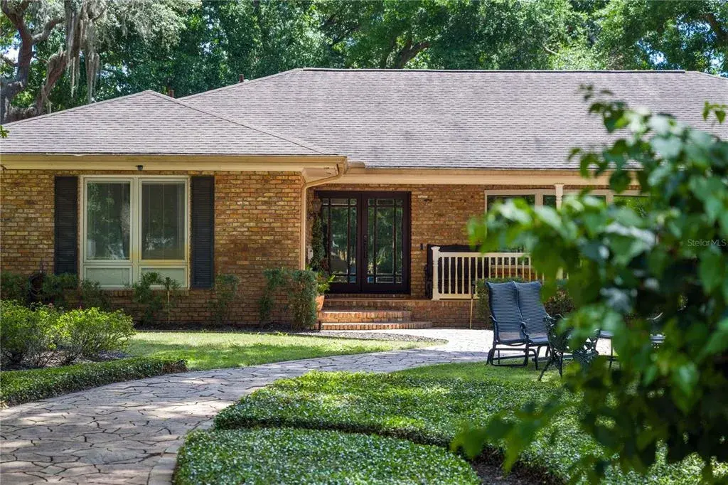 Property for sale at 2009 WOODY DRIVE, WINDERMERE, FL, 34786