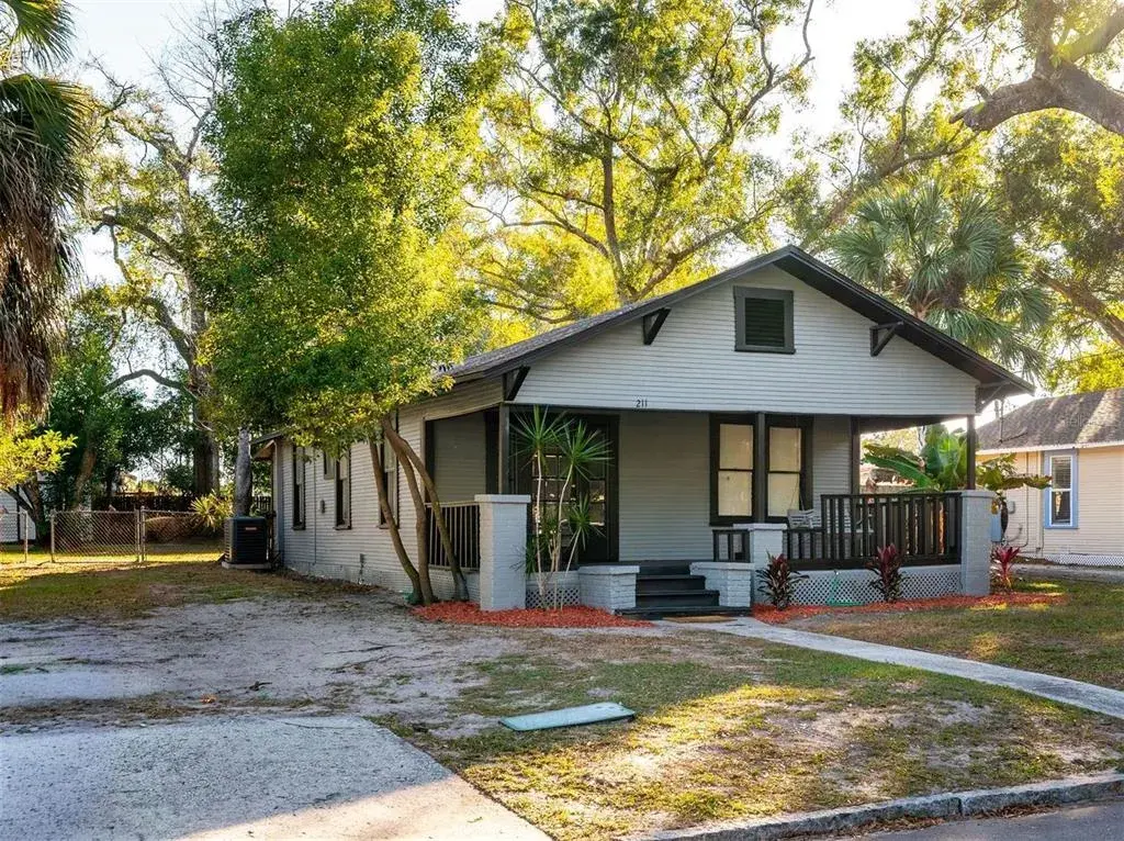 Property for sale at 211 E CLUSTER AVENUE, TAMPA, FL, 33604