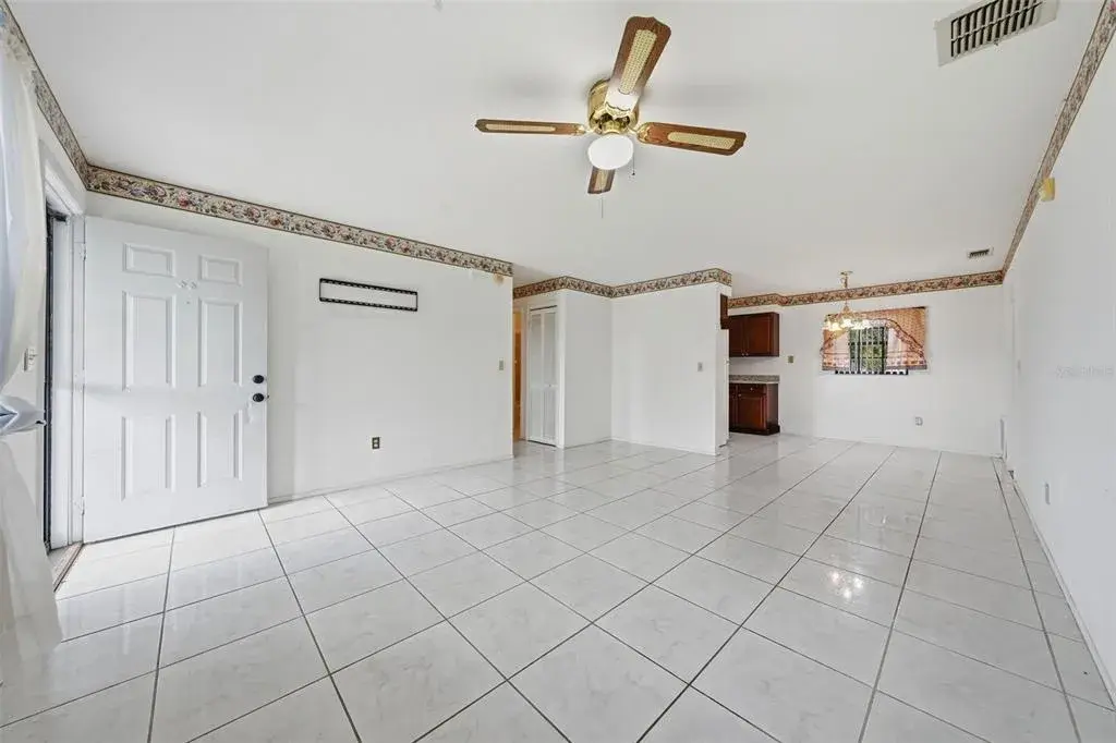Property for sale at 1069 MILDRED DIXON WAY, WINTER GARDEN, FL, 34787
