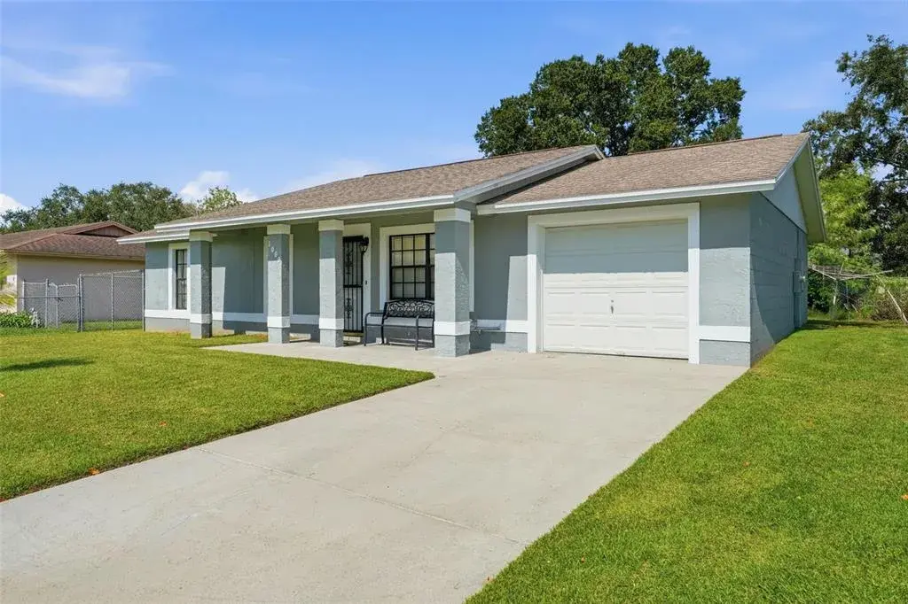 Property for sale at 1069 MILDRED DIXON WAY, WINTER GARDEN, FL, 34787