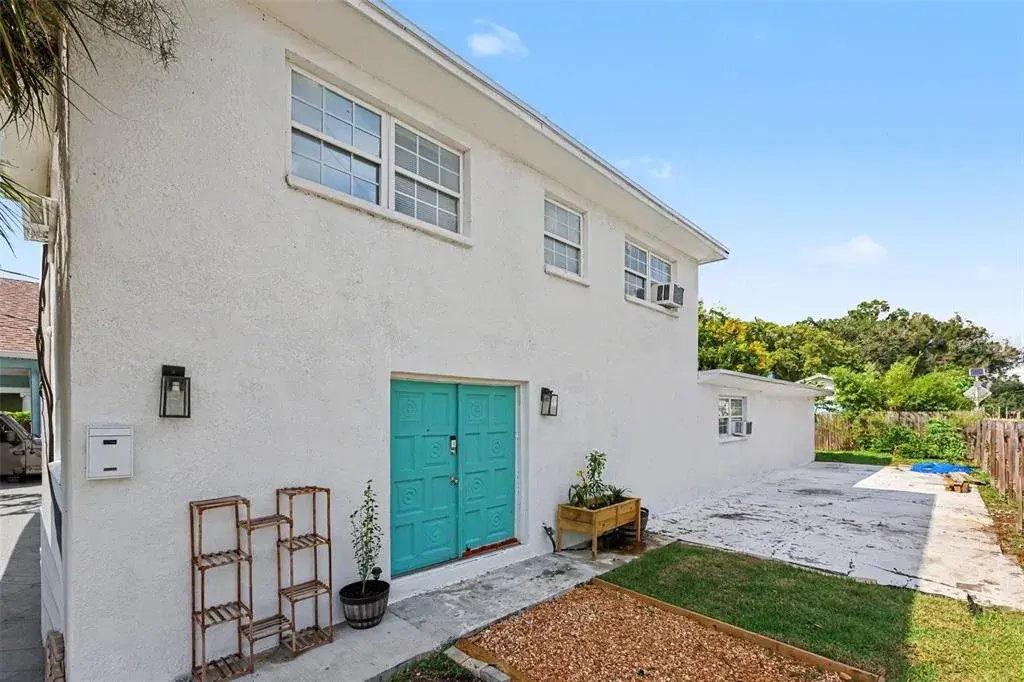 Property for sale at 301 W CHELSEA STREET, TAMPA, FL, 33603