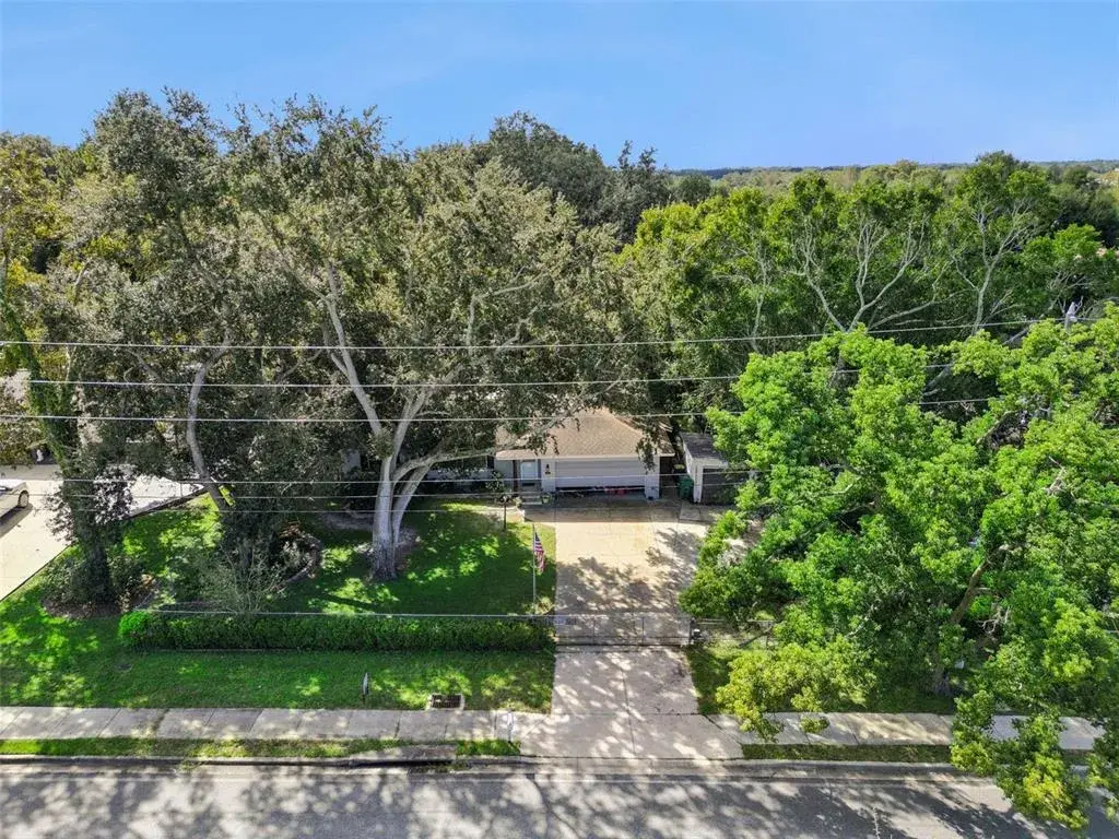 Property for sale at 324 E FULLERS CROSS ROAD, WINTER GARDEN, FL, 34787
