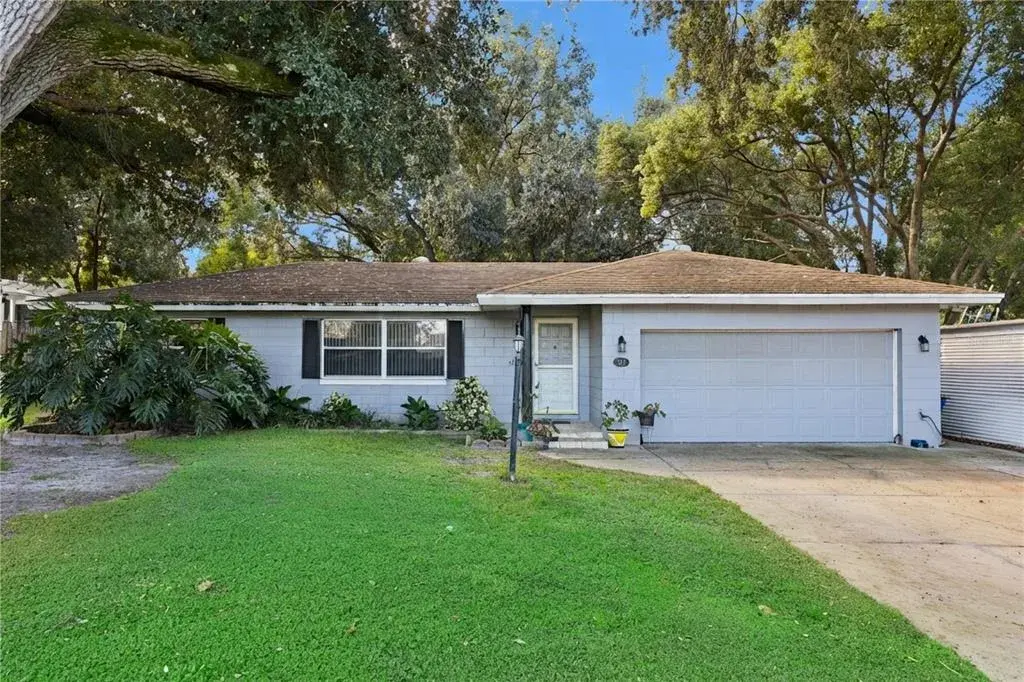 Property for sale at 324 E FULLERS CROSS ROAD, WINTER GARDEN, FL, 34787