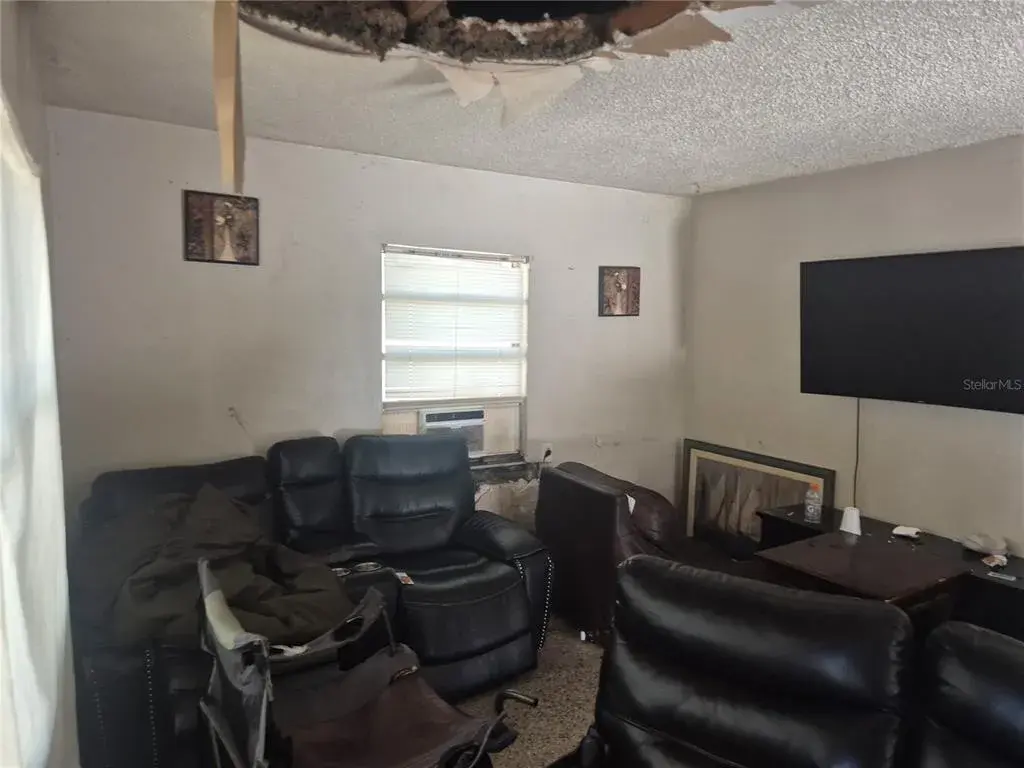 Property for sale at 1909 W PALMETTO STREET, TAMPA, FL, 33607
