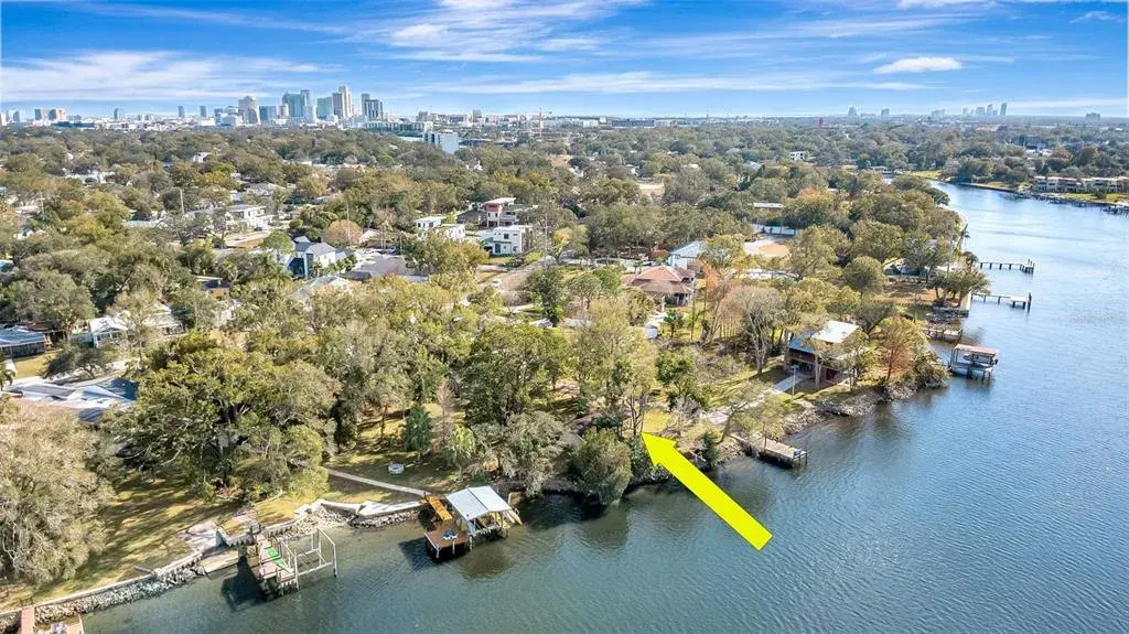 Property for sale at 3306 N PERRY AVENUE, TAMPA, FL, 33603