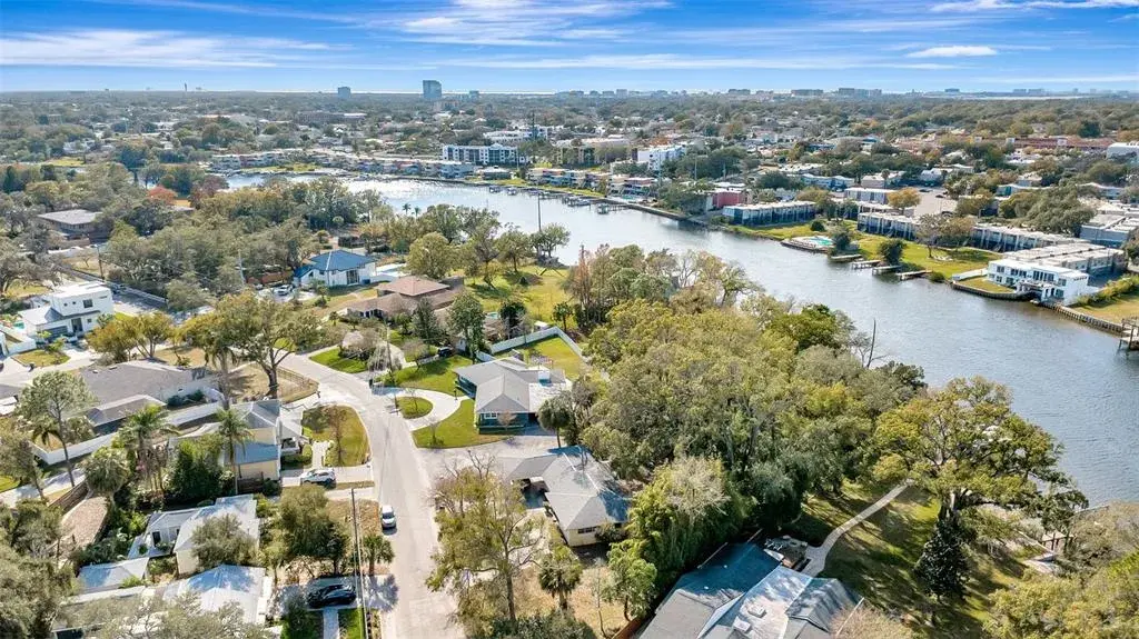 Property for sale at 3306 N PERRY AVENUE, TAMPA, FL, 33603