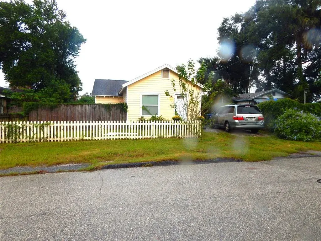 Property for sale at 8608 N 9TH STREET, TAMPA, FL, 33604