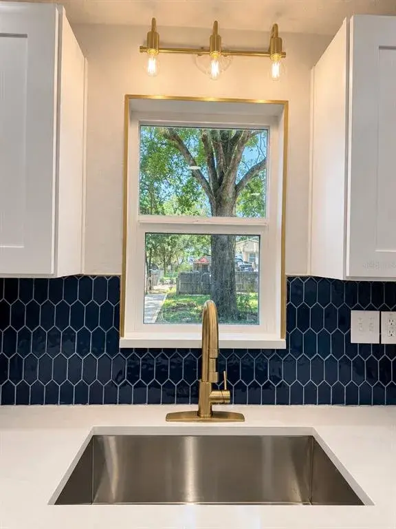 Property for sale at 8713 N 39TH STREET, TAMPA, FL, 33604