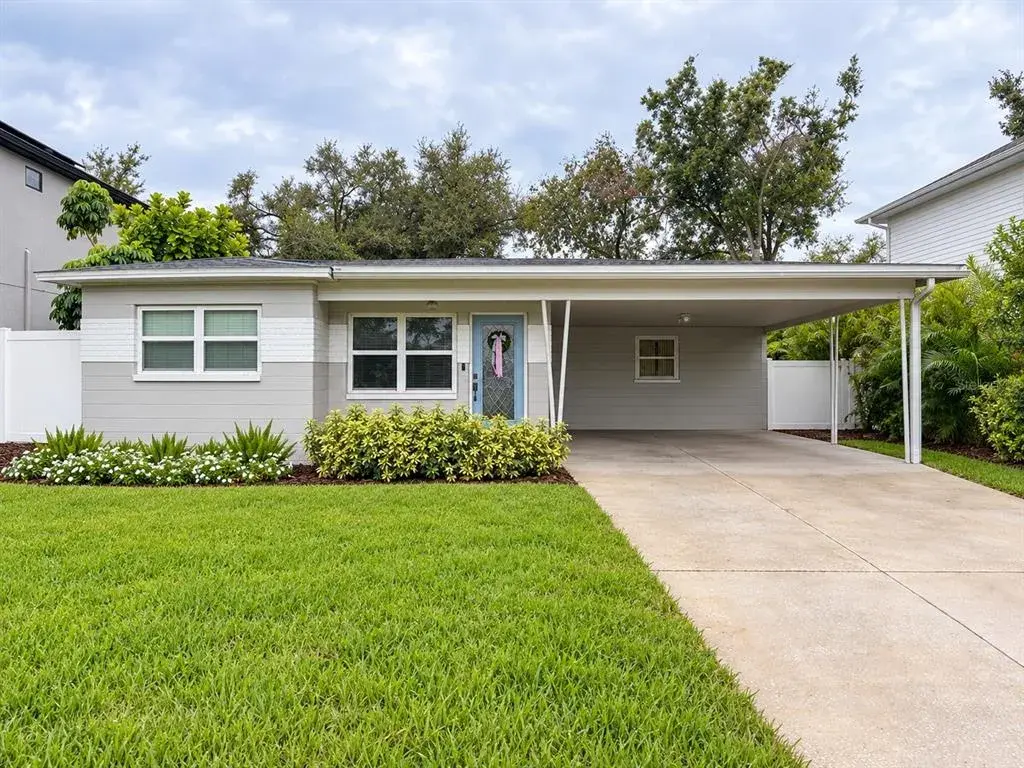 Property for sale at 3912 W CLEVELAND STREET, TAMPA, FL, 33609