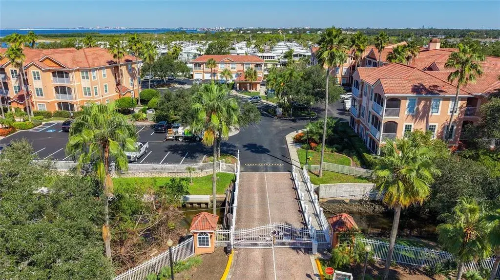 Property for sale at 5000 CULBREATH KEY WAY UNIT 8-207, TAMPA, FL, 33611