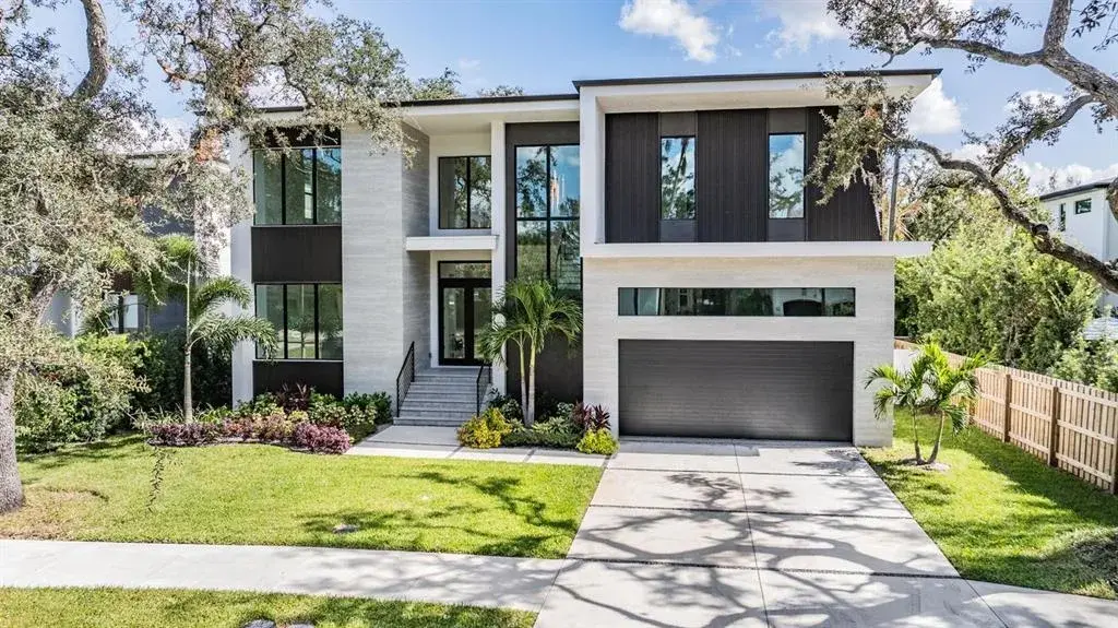 Property for sale at 214 S RENELLIE DRIVE, TAMPA, FL, 33609