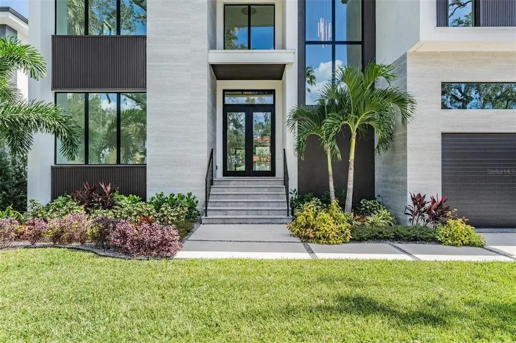 Property for sale at 214 S RENELLIE DRIVE, TAMPA, FL, 33609