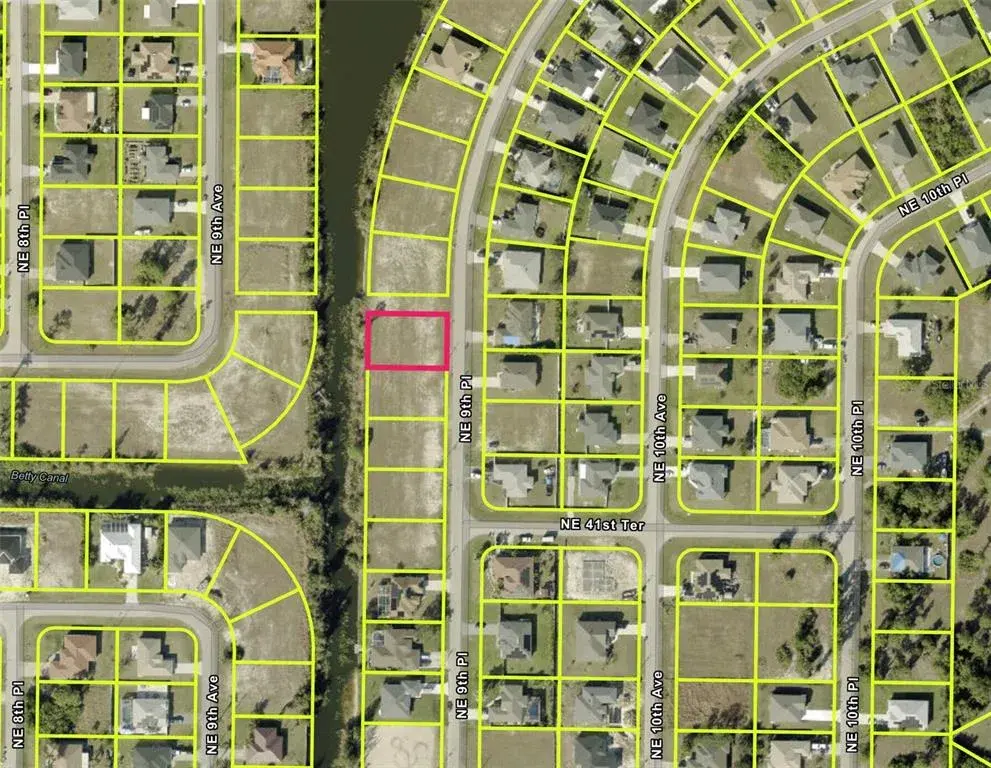 Property for sale at 4112 NE 9TH PLACE, CAPE CORAL, FL, 33909