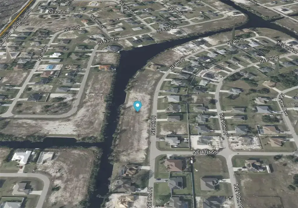Property for sale at 4112 NE 9TH PLACE, CAPE CORAL, FL, 33909
