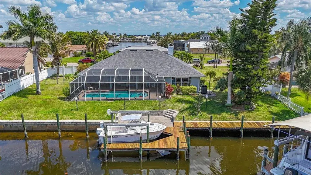 Property for sale at 3316 SE 19TH PLACE, CAPE CORAL, FL, 33904