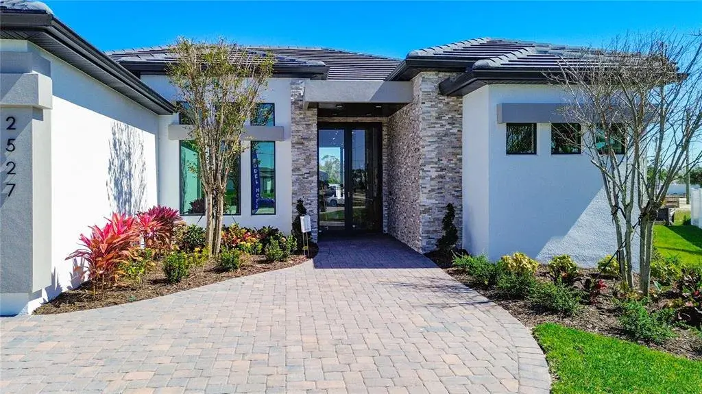 Property for sale at 2527 GLEASON PARKWAY, CAPE CORAL, FL, 33914