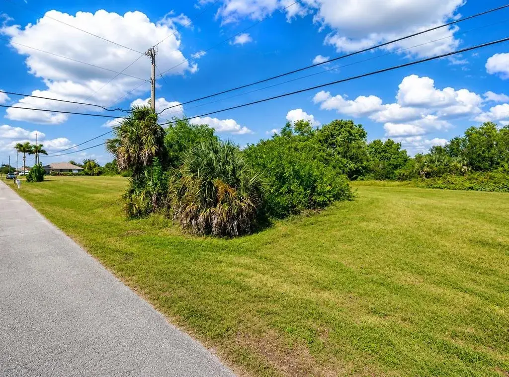 Property for sale at 2133 NE 25TH TER, CAPE CORAL, FL, 33909