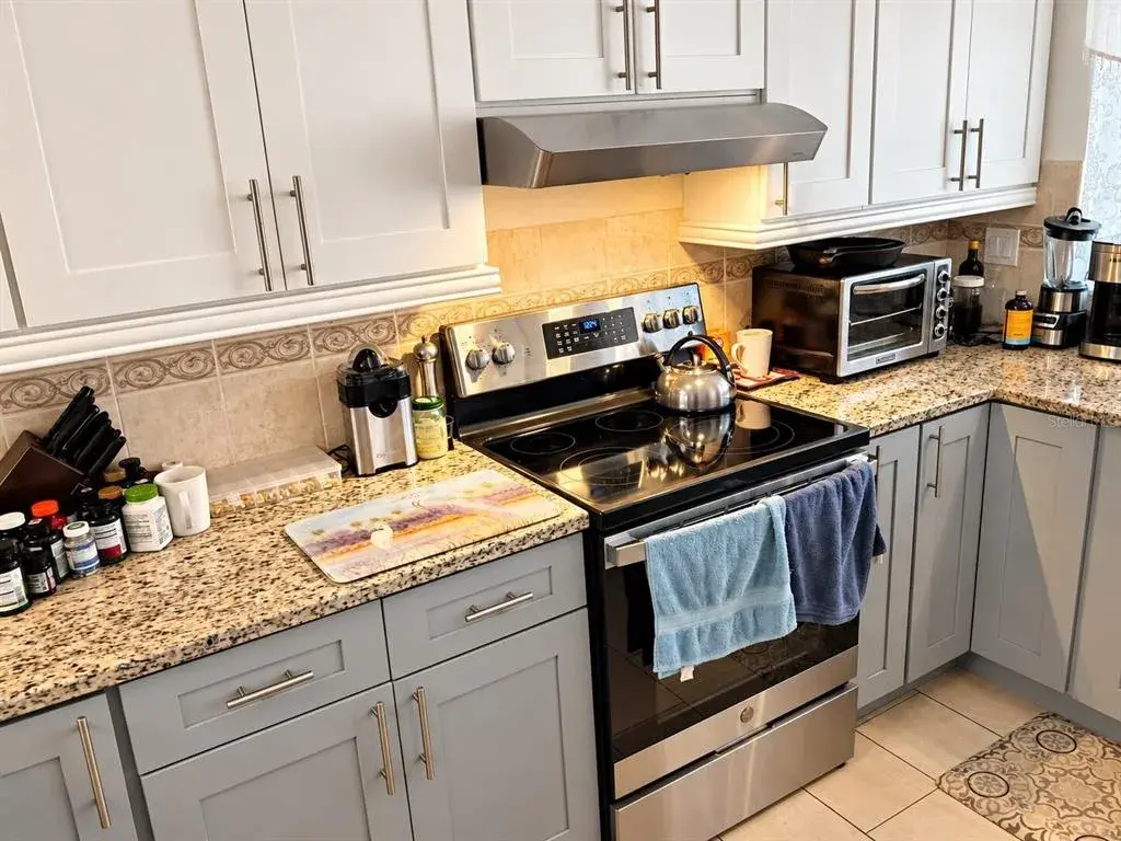 Kitchen 3