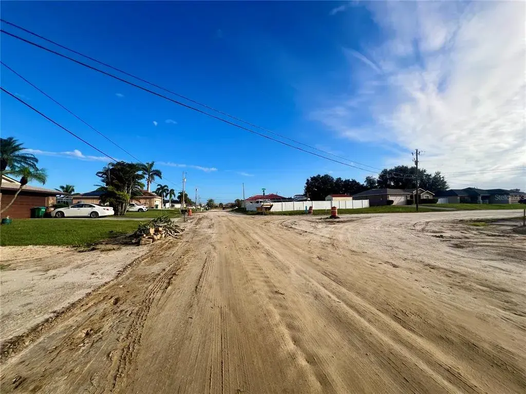Property for sale at 1424 NE 9TH AVENUE, CAPE CORAL, FL, 33909