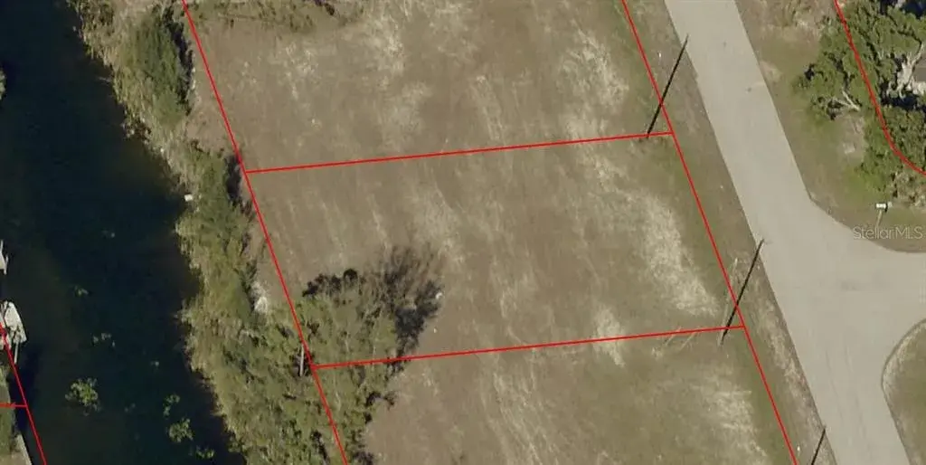 Property for sale at 3322 NE 9TH PLACE, CAPE CORAL, FL, 33909