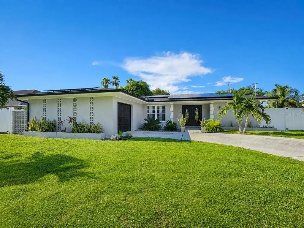 Property for sale at 1419 SHELBY PARKWAY, CAPE CORAL, FL, 33904
