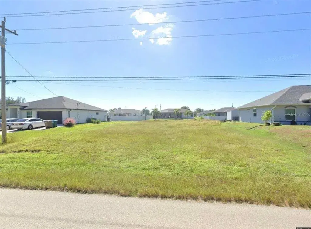 Property for sale at 406 JACARANDA PKWY E, CAPE CORAL, FL, 33909
