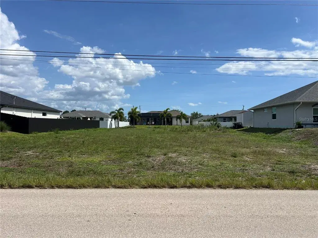 Property for sale at 406 JACARANDA PKWY E, CAPE CORAL, FL, 33909