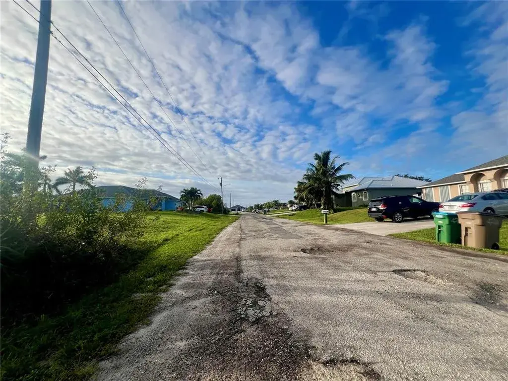 Property for sale at 1229 NE 13TH PLACE, CAPE CORAL, FL, 33909