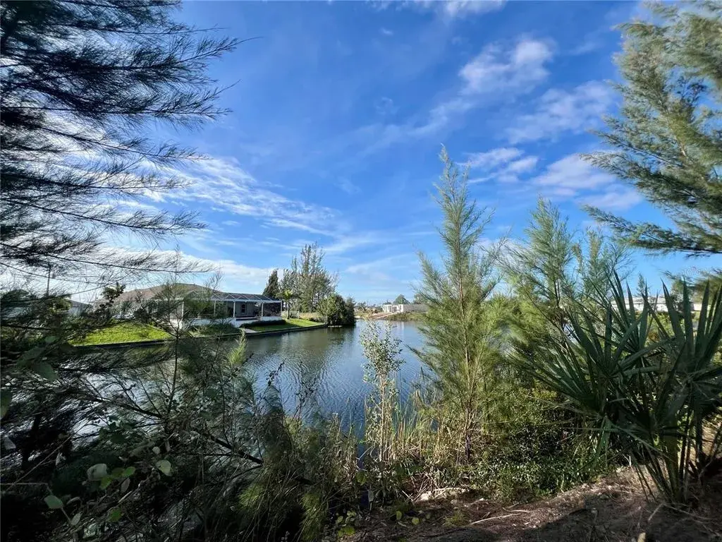 Property for sale at 1408 NE 37TH STREET, CAPE CORAL, FL, 33909