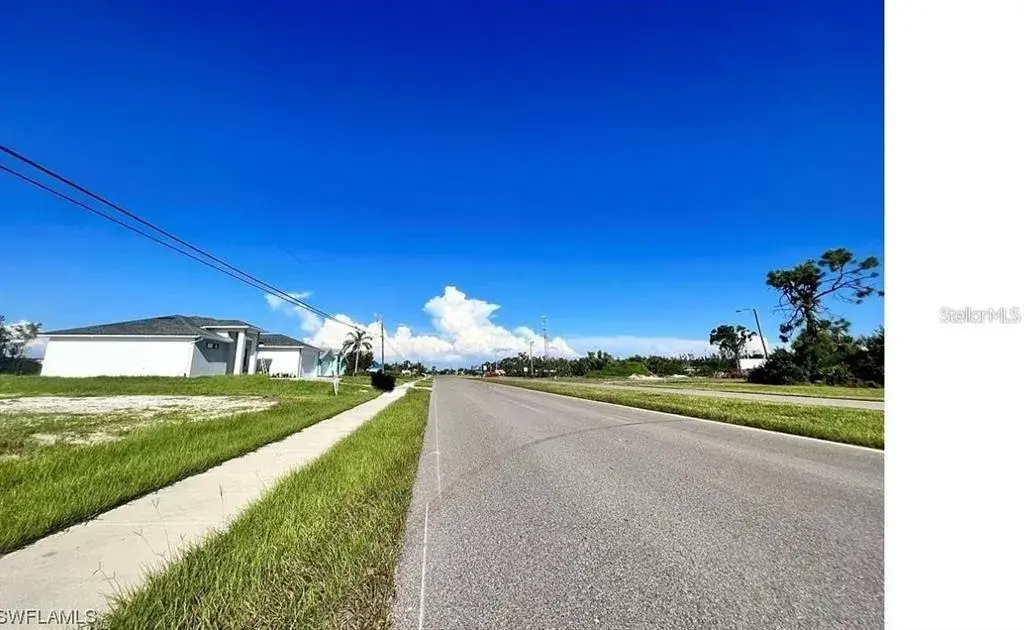 Property for sale at 2703 CEITUS PARKWAY, CAPE CORAL, FL, 33991