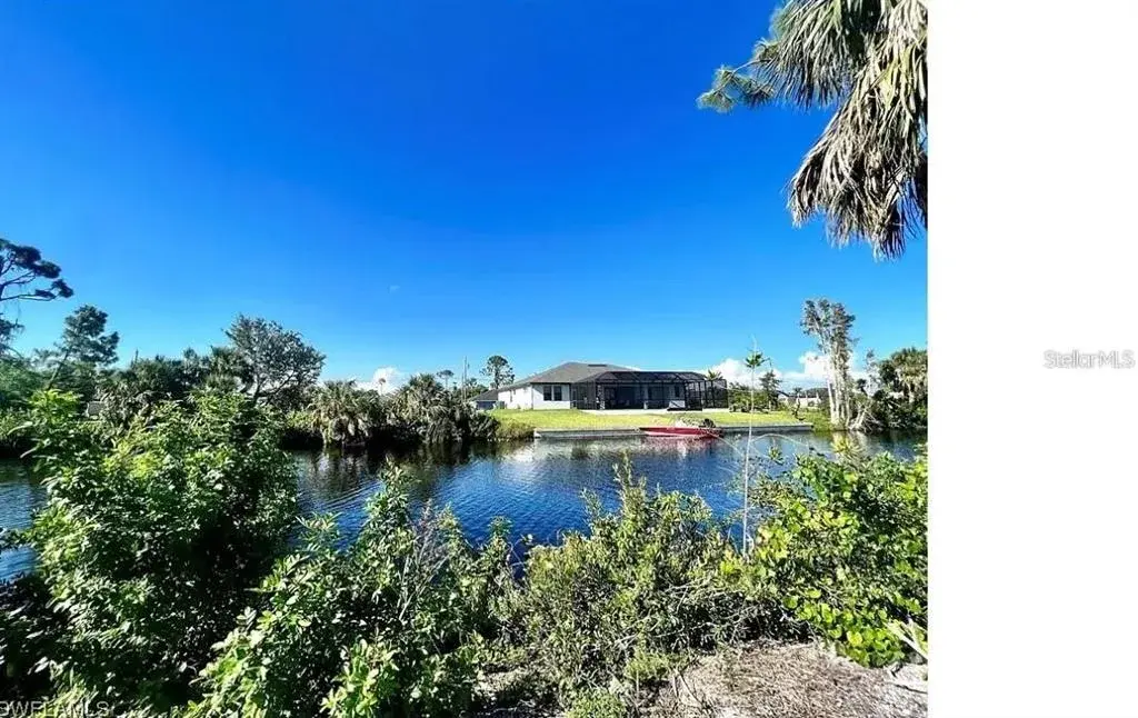 Property for sale at 2703 CEITUS PARKWAY, CAPE CORAL, FL, 33991