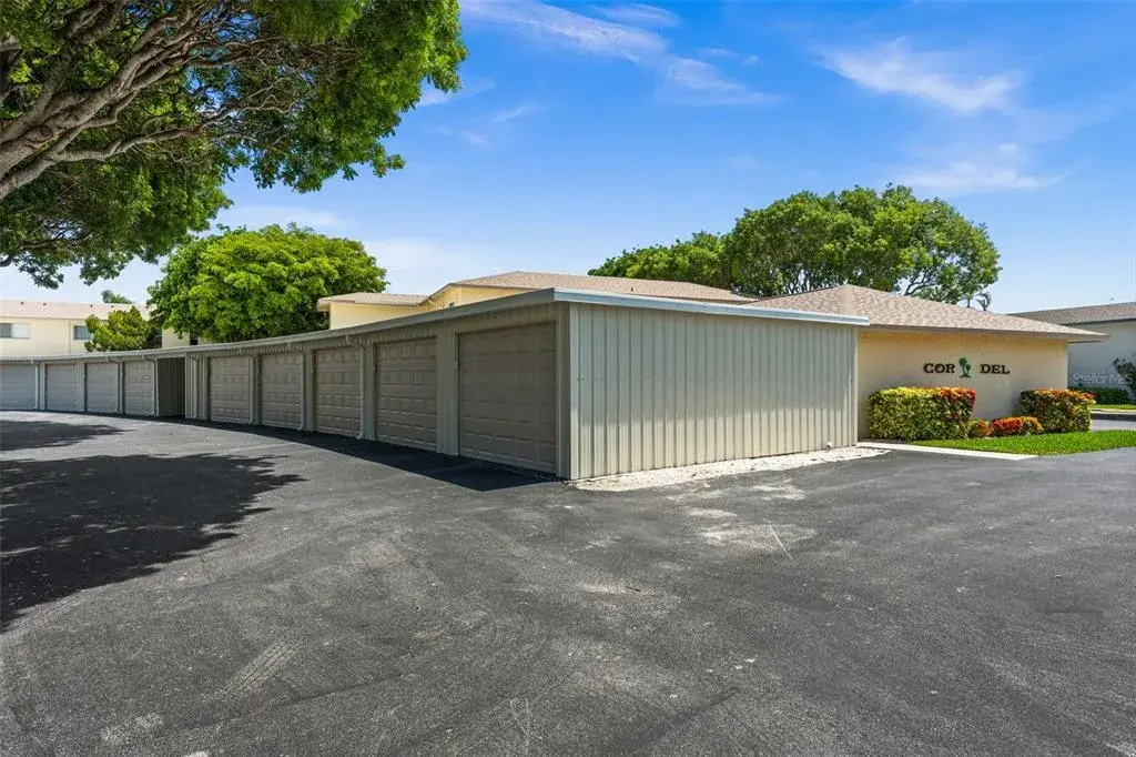 Your own private Garage. First Garage on the end.