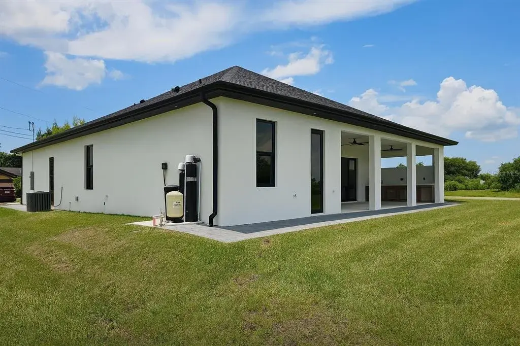 Property for sale at 1321 NE 19 TERRACE, CAPE CORAL, FL, 33909