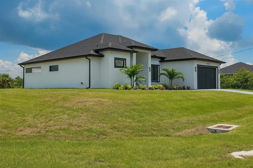 Property for sale at 1321 NE 19 TERRACE, CAPE CORAL, FL, 33909