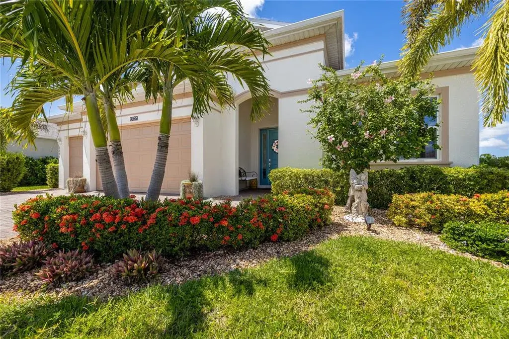 Property for sale at 3286 BARAVALDO CIRCLE, CAPE CORAL, FL, 33909