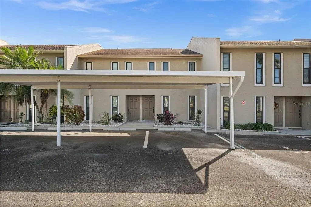 Carport and entrance to 4803 Santa Barbara Ct #8