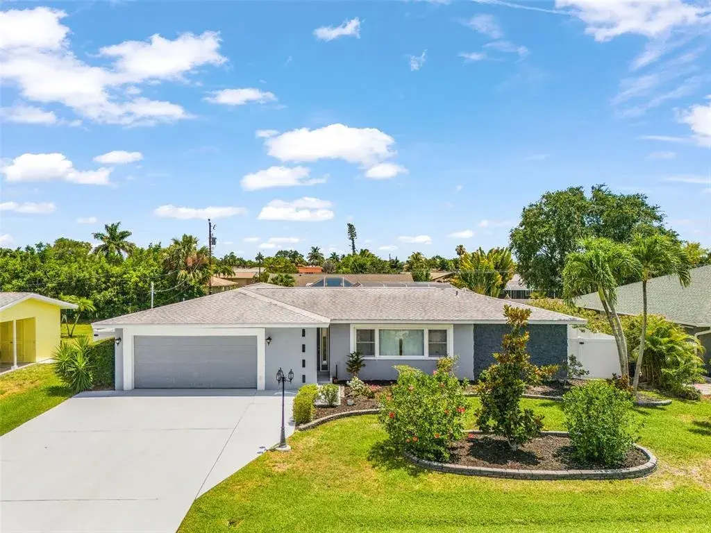 Property for sale at 1320 SE 26TH TERRACE, CAPE CORAL, FL, 33904