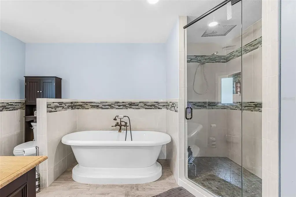 Property for sale at 1320 SE 26TH TERRACE, CAPE CORAL, FL, 33904