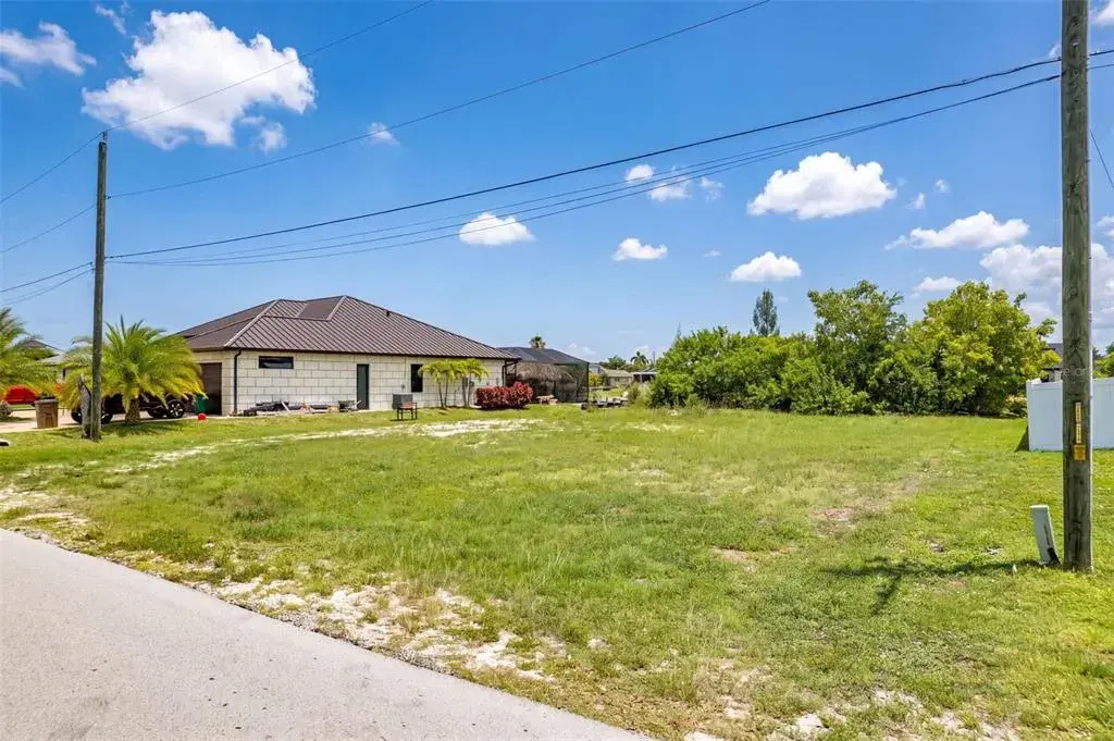 623 NE 7th TerraceCape Coral, FL 33909