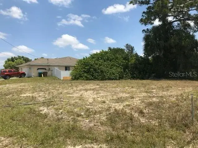 Property for sale at 215 SW 9TH PLACE, CAPE CORAL, FL, 33991