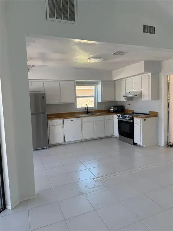 Property for sale at 32 NE 13TH PLACE, CAPE CORAL, FL, 33909